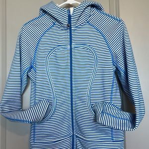 Lululemon Scuba Hoodie Slope Stripe Printed Polar Cream Beaming Blue size 6